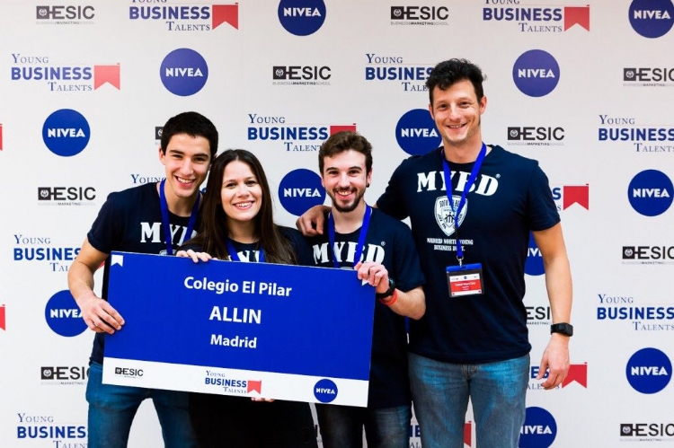 Curso 2016-2017: Primer puesto en el simulador empresarial Young Business Talents